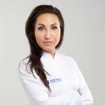 dr Ewelina Nycz