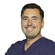 Dr n. med. Szymon Kołacz