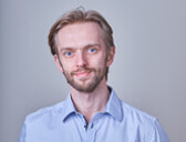 Dr n. med. Maciej Mazurek