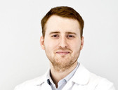 Lek. Paweł Piotrów