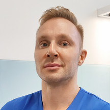 dr n. med. Dominik Ludew