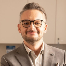 Dr Dawid Lisiecki - ginekologia estetyczna i plastyczna