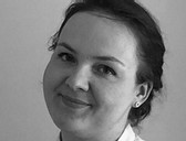Dr n. med. Karolina Stanienda Sokół