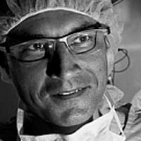 5 minut z dr Lubomirem Lembasem, specjalistą chirurgii plastycznej