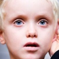 Odstające uszy – to można zmienić nawet u dzieci