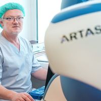 Robot ARTAS – przełom w przeszczepach włosów