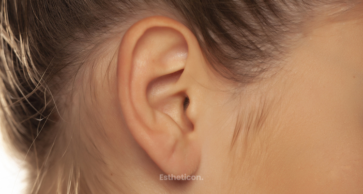 Rekonstrukcja ucha – jak przebiega zabieg i rekonwalescencja?