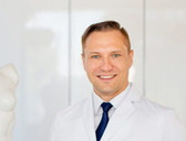 dr Krzysztof Biegański