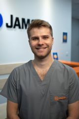 lek. Damian Żołądziejewski - Prywatny Gabinet Chirurgii Plastycznej i Medycyny Estetycznej Dr Jamont