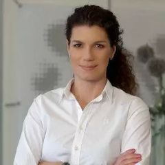 Dr Joanna Kurmanow