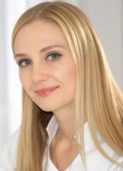 dr Marianna