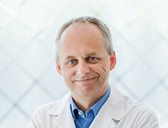 dr Marcin Nowak