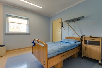 Klinika Chirurgii Mazan - pokój pacjenta