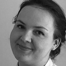 Dr n. med. Karolina Stanienda Sokół