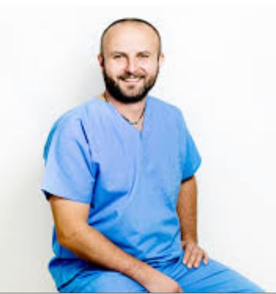 Dr. Drozd Katowice kto powiększał piersi u niego wasze opinie?😁😬