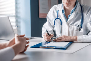 Jak przygotować się do zabiegu wymiany implantów piersiowych?