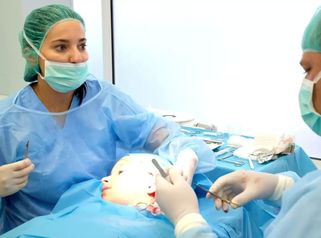 Kiedy wkracza otoplastyka 